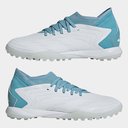 Predator Accuracy.4 Astro Turf Trainers
