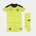 Newcastle United Away Mini Kit 20/21